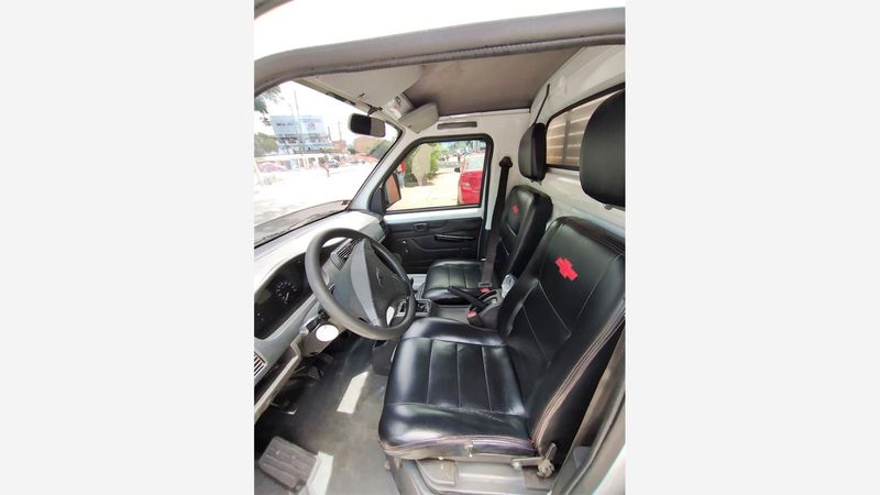 Chevrolet-N300-Furgon-814-2017-Blanco-0466440526-07_20240905225143