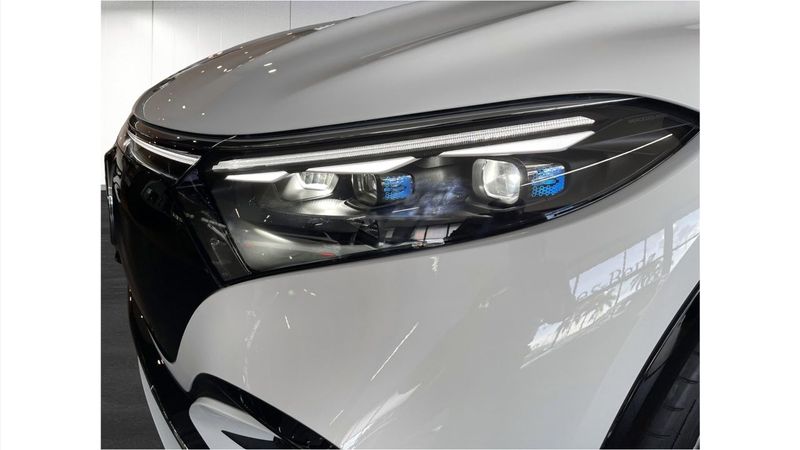 EQS-450-4Matic-F13_20230823165835