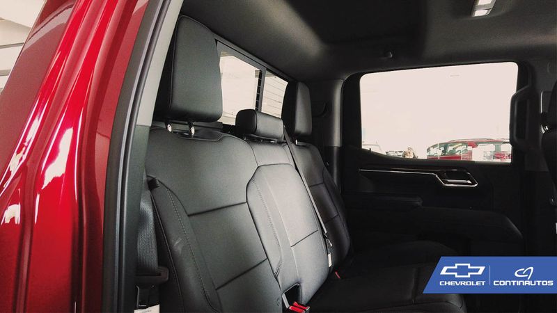 Chevrolet-Silverado-Z71-Rojo-9_20240822231227