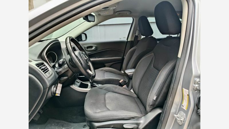 Jeep-Compass-Longitude-2019-Gasolina-1416817988-06_20250124155646