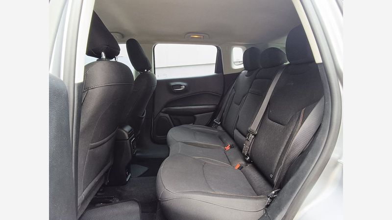 Jeep-Compass-Longitude-2019-Gasolina-1416817988-09_20250124155646