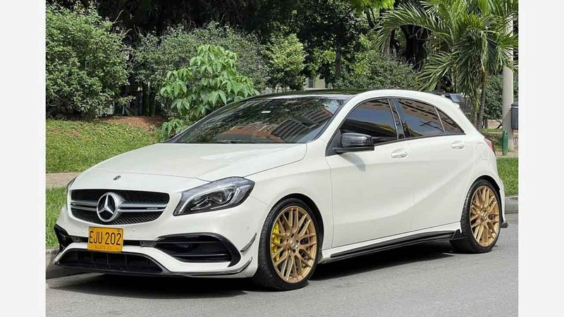 Mercedes-Benz-A45-Amg-4-2-0-Blanco-2024151082-01_20250317235331