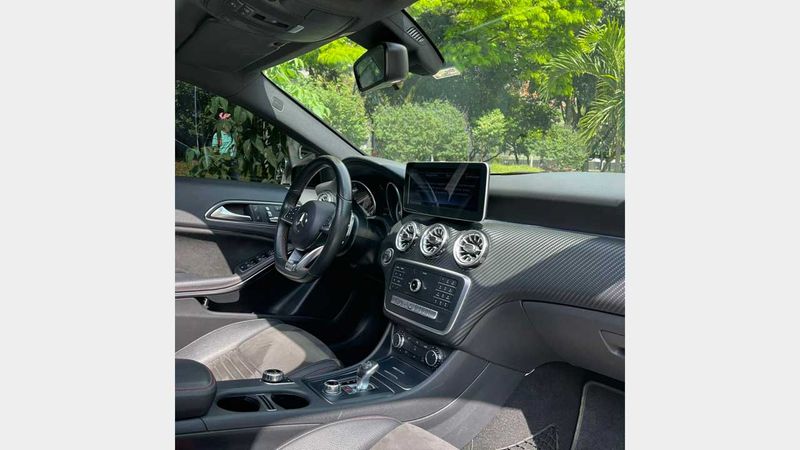 Mercedes-Benz-A45-Amg-4-2-0-Blanco-2024151082-10_20250317235331