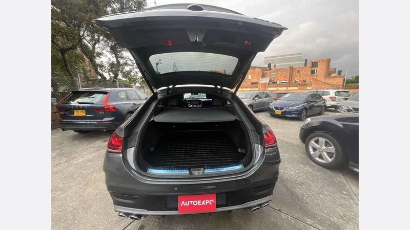 Mercedes-Benz-GLE-1626108454-06_20250318234020