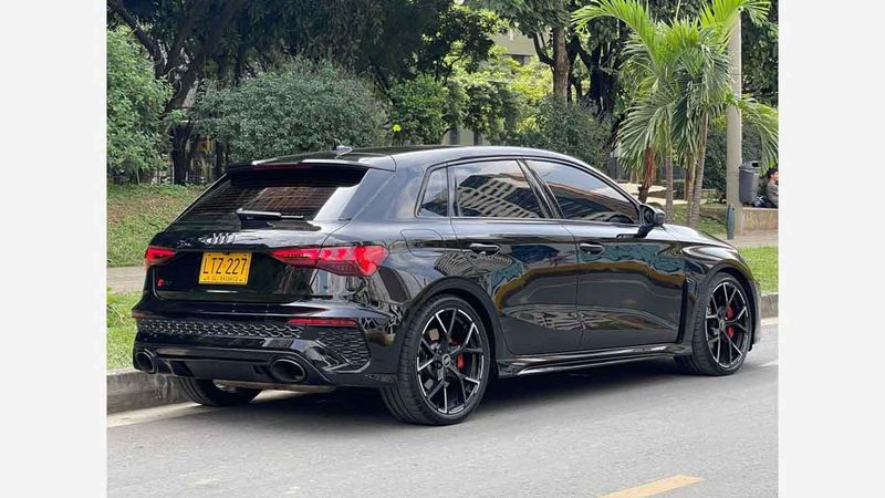 Audi-Rs3-Sportback-2028835914-06_20250326235244