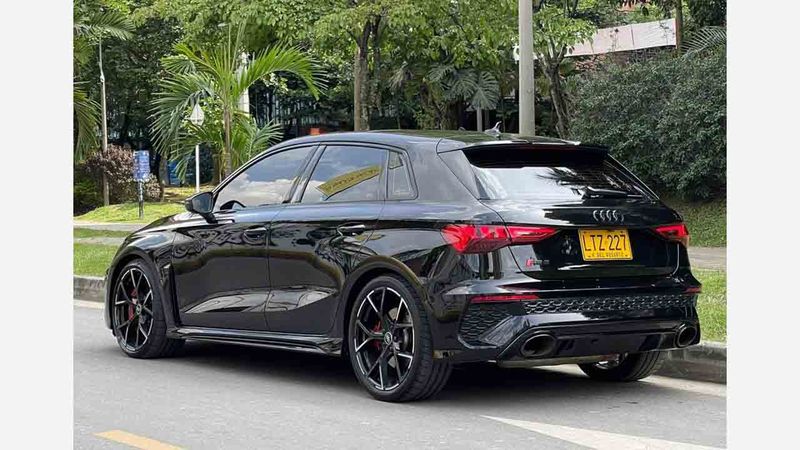 Audi-Rs3-Sportback-2028835914-08_20250326235245