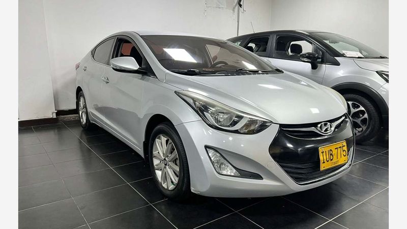 Hyundai-Elantra-014565153-03_20250327152814