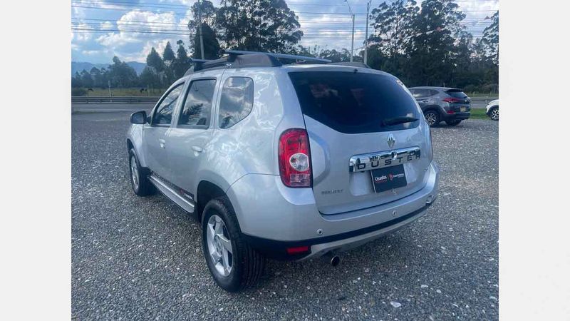 Renault-Duster-014896830-06_20250327142538
