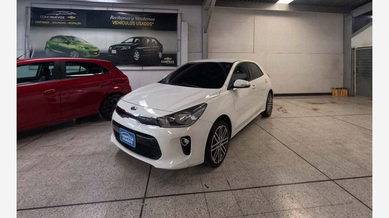 Kia-Rio-Zenith--Blanco-0461947166-01_20250329003340
