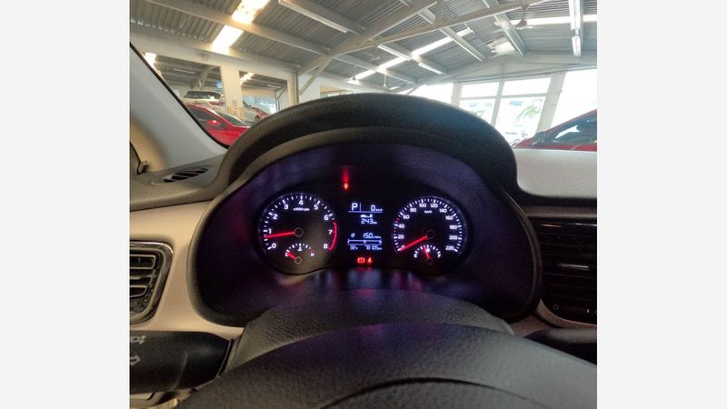 Kia-Rio-Zenith--Blanco-0461947166-10_20250329003340