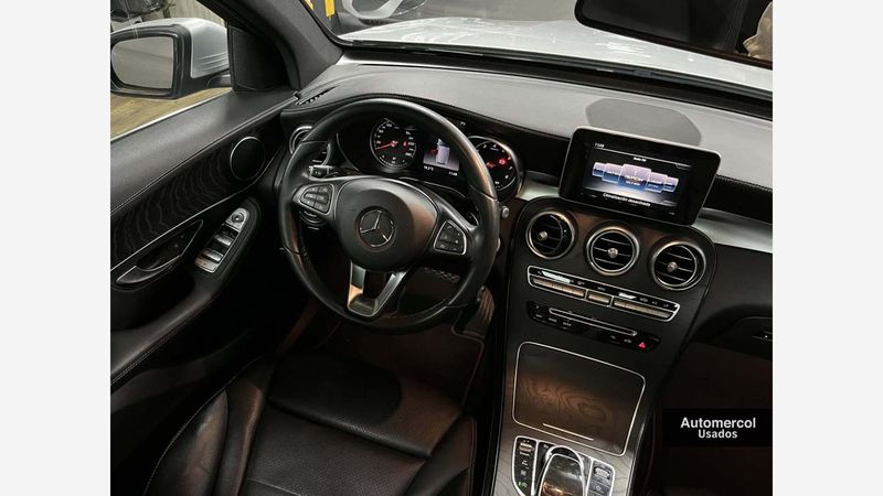 Mercedes-Benz-Glc-250-4Matic-2-0L-209Hp-Plateado-0726663060-06_20250402162211