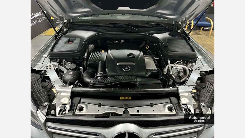 Mercedes-Benz-Glc-250-4Matic-2-0L-209Hp-Plateado-0726663060-10_20250402162211