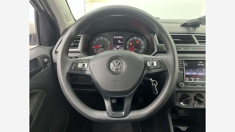 Volkswagen-New-Voyage-Comfortline-1-6--Blanco-1541062494-08_20250329022055