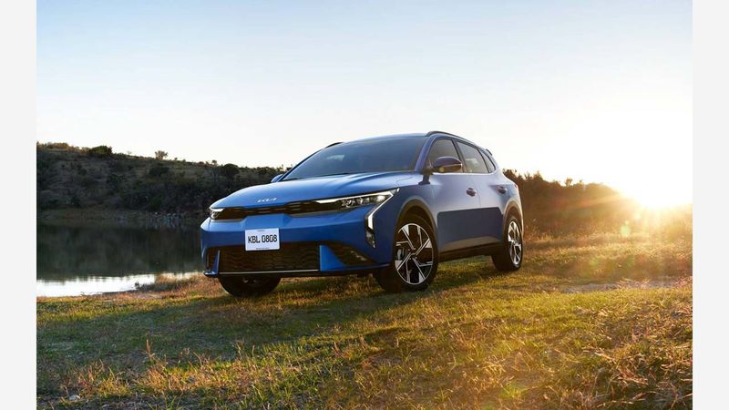 Kia K3 Cross Vibrant AT Azul