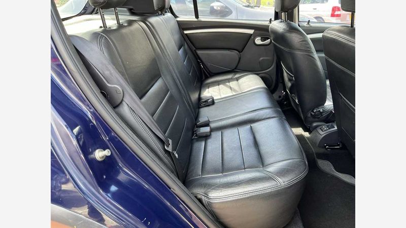 Renault-Sandero-1623813814-09_20250416150730