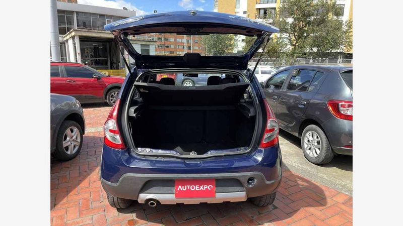 Renault-Sandero-1623813814-10_20250416150730