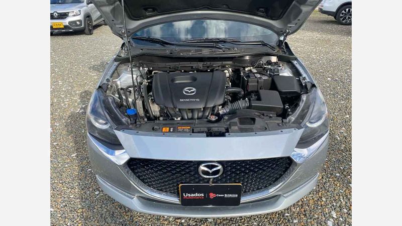 Mazda-2-Sedan-0142225752-09_20250506212030