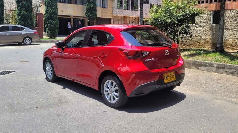 Mazda-2-0861650324-06_20250506173158