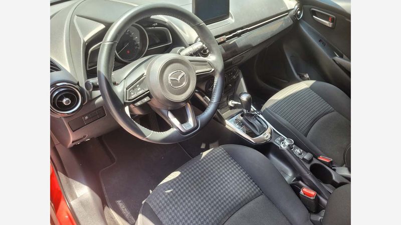 Mazda-2-0861650324-08_20250506173158