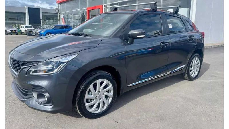 Suzuki-Baleno-AT-GL-Gris-2052742038-01_20250506011309