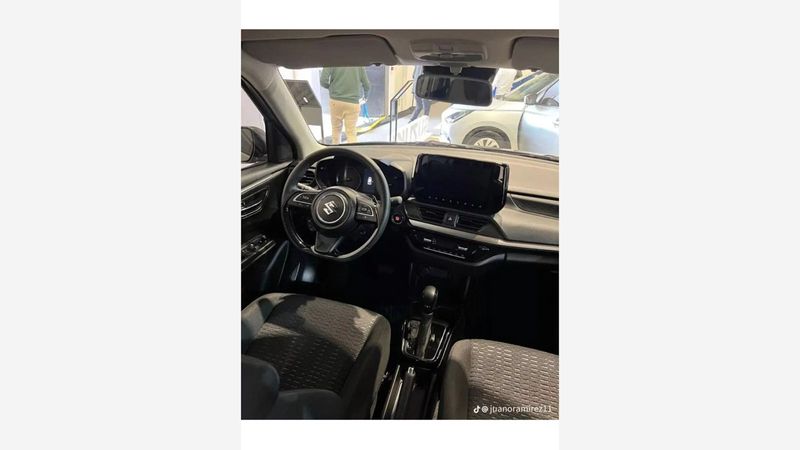 Suzuki-Swift-AT-GLX-Azul-2059547480-04_20250506011309