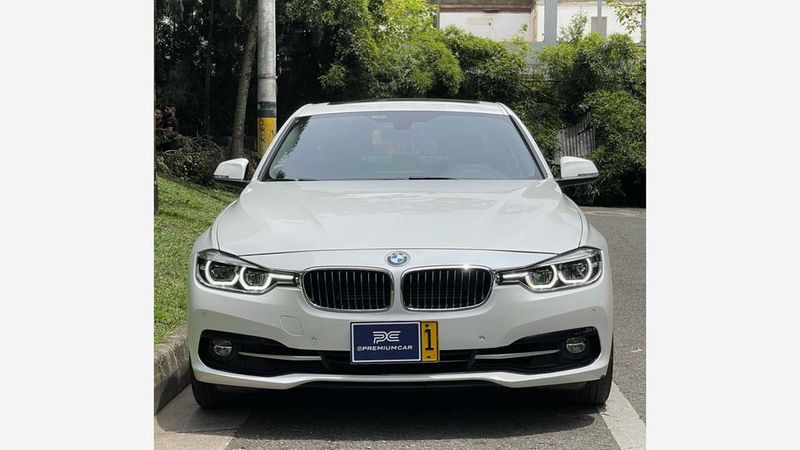 BMW-330E-hev-2-Turbo-Aut-Blanco-2023894320-02_20250326221703