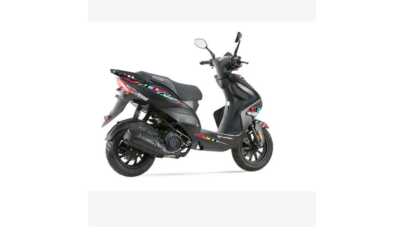 moto_victory_newlife125_multicolor_2024_foto03