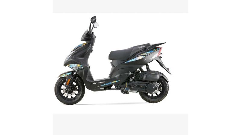 moto_victory_newlife125_multicolor_2024_foto13