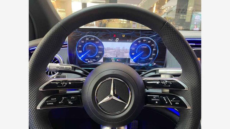 MercedesBenz EQS 450 Automatic