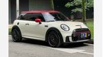 MINI-John-Cooper-Works-Iconic-Blanco-2024317751-03_20250515231805