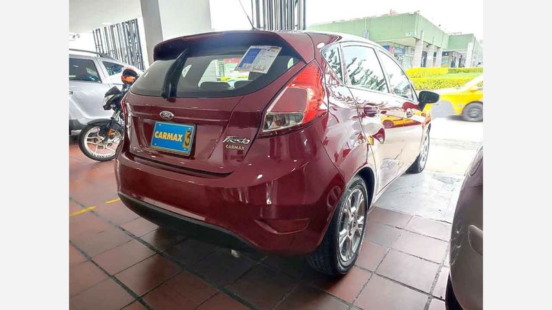 Ford Fiesta 783 Rojo