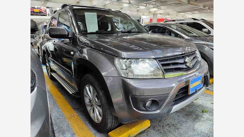 Suzuki Grand