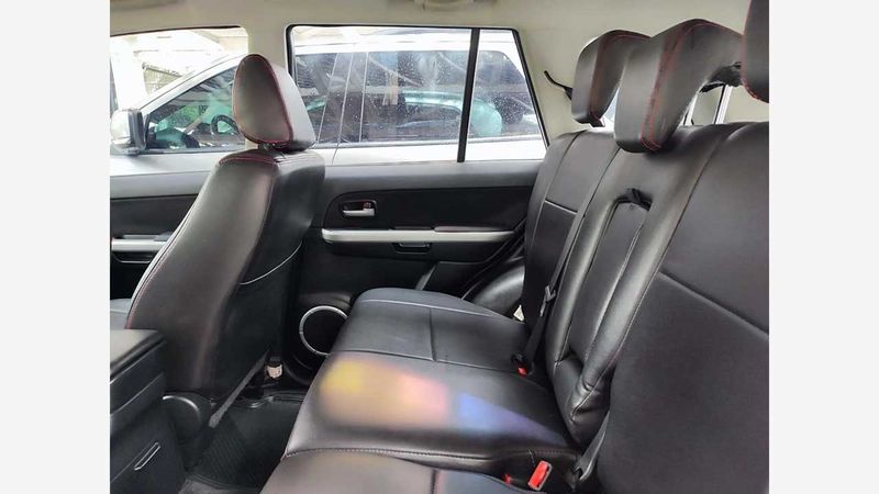Suzuki Grand