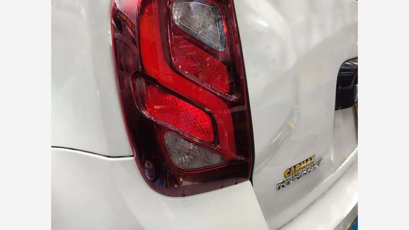 Renault Duster 228  Blanco