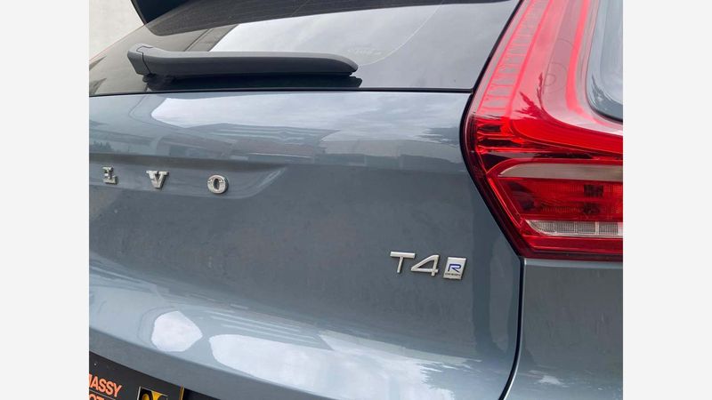 1588701063-Volvo-Xc40-04_20250531000158
