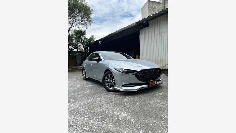 Mazda Touring