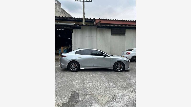 Mazda Touring