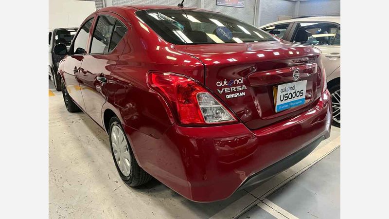 Nissan Versa Drive Aut