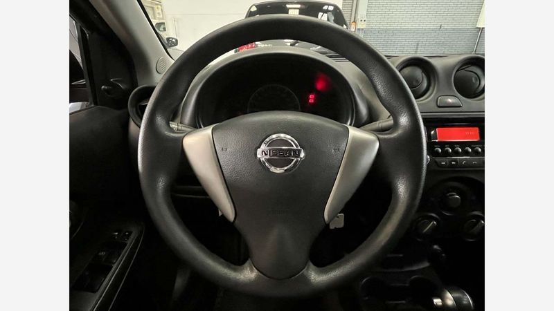 Nissan Versa Drive Aut