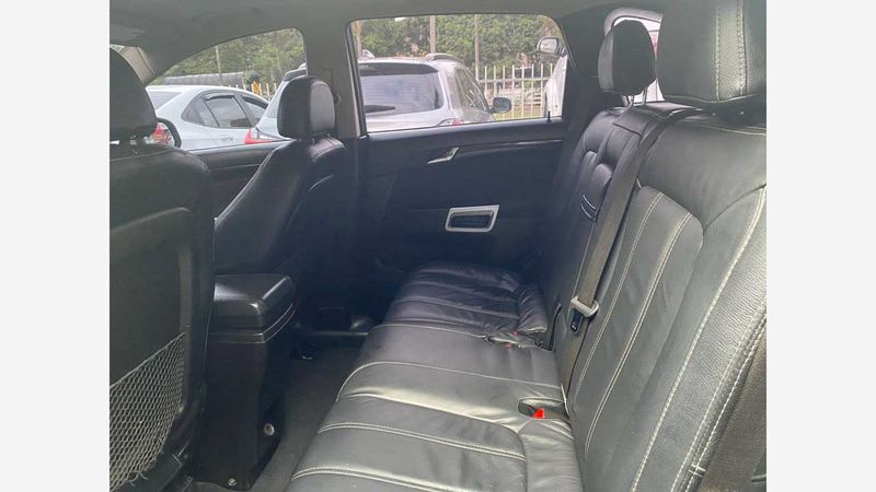 Chevrolet-Captiva-Sport-2-4L-Fwd-At-Plateado-1908408923-06_20250605014025
