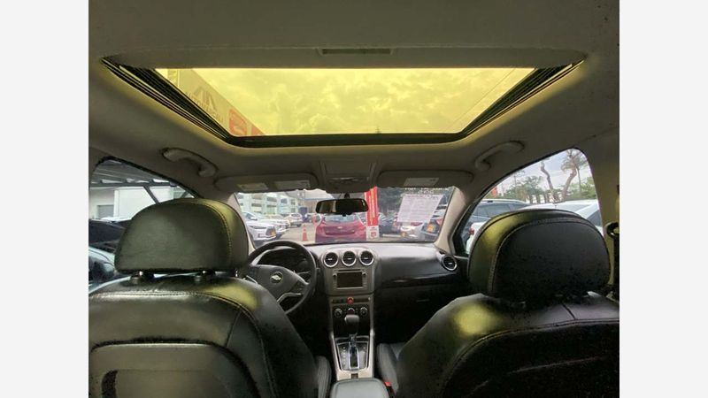 Chevrolet-Captiva-Sport-2-4L-Fwd-At-Plateado-1908408923-08_20250605014025