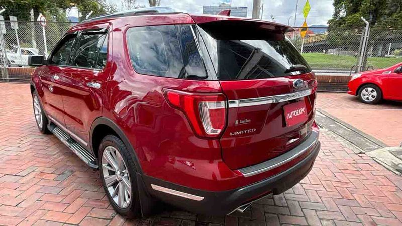 Ford-Explorer-1621438395-05_20250610213020