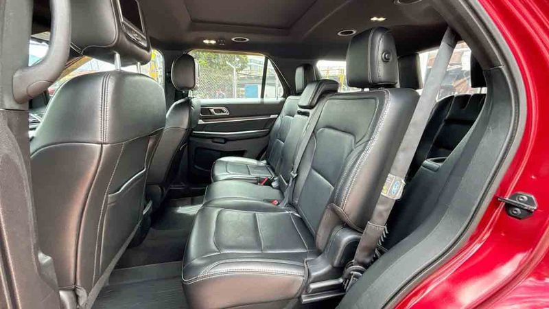Ford-Explorer-1621438395-07_20250610213020