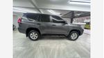 Toyota-Prado-2023-Gris-2083987676-04_20250610214022