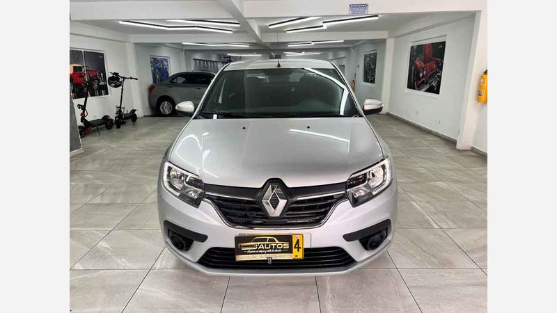 Renault-Logan-2023-4x2-Gris-2084581950-02_20250612004059