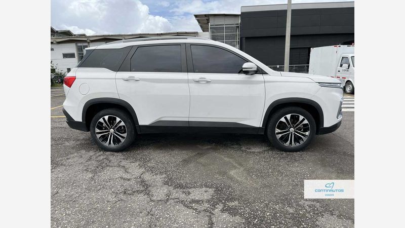 Chevrolet-Captiva-Premier-7-957-Blanco-0728112975-03_20250616164500