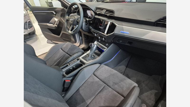 Audi-Q3-07_20250613215922