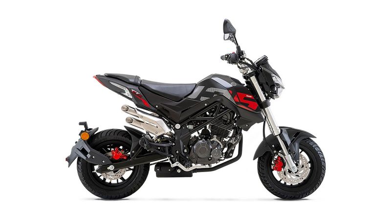 benelli-tnt-135-negra-foto220220128174331