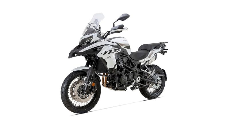 06390289-Blanco-0520210805161607