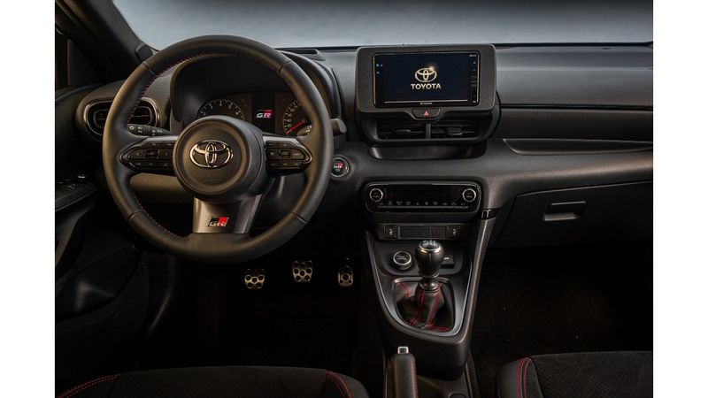 YARIS GR